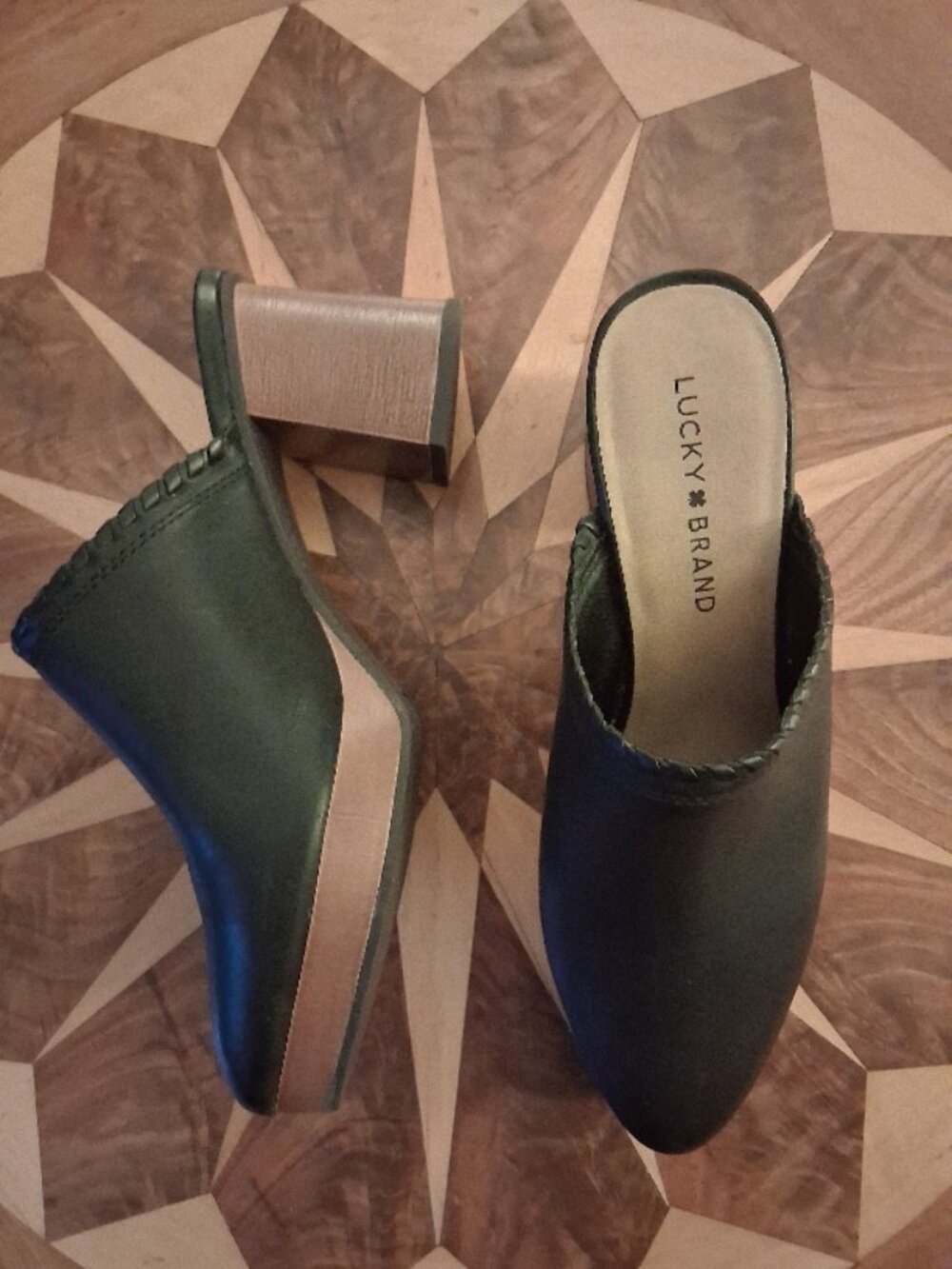 Lucky Brand Women's Randre Black Platform Mules  size 8 1/2 US / 39EU/ 6UK